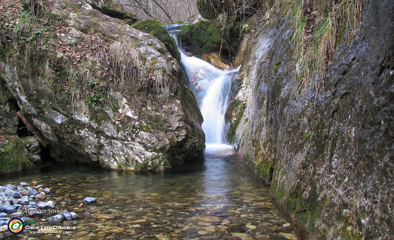 17 Minuscoli canyon.JPG